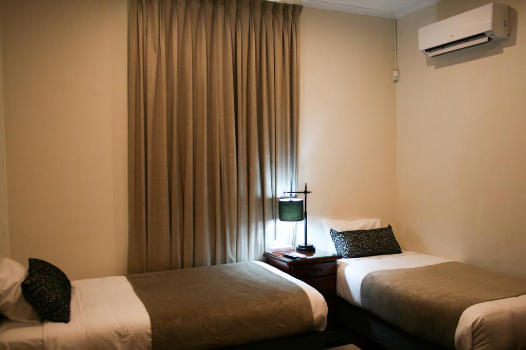 34 On Emily Villa Seymour Ngoại thất bức ảnh
