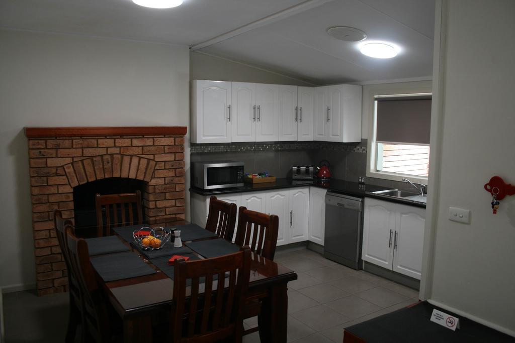 34 On Emily Villa Seymour Ngoại thất bức ảnh